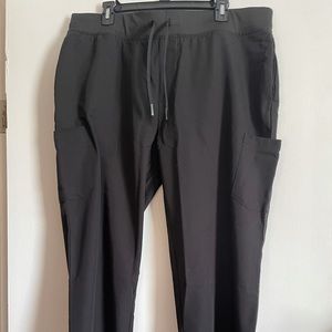 Mandala Black XL petite scrub pants